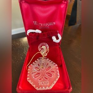 Waterford Crystal Five Golden Rings ornament (1988)